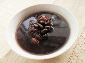 Chinese Black Beans Soup