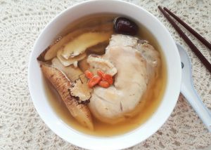 Chinese herbal chicken soup