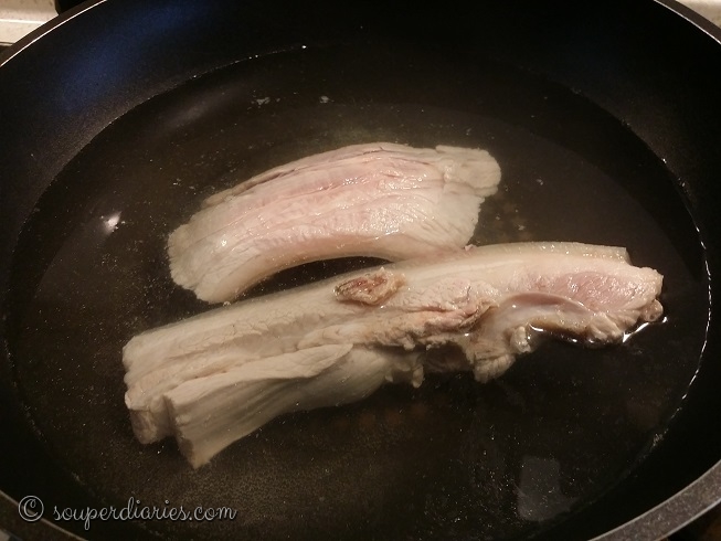 scald pork belly