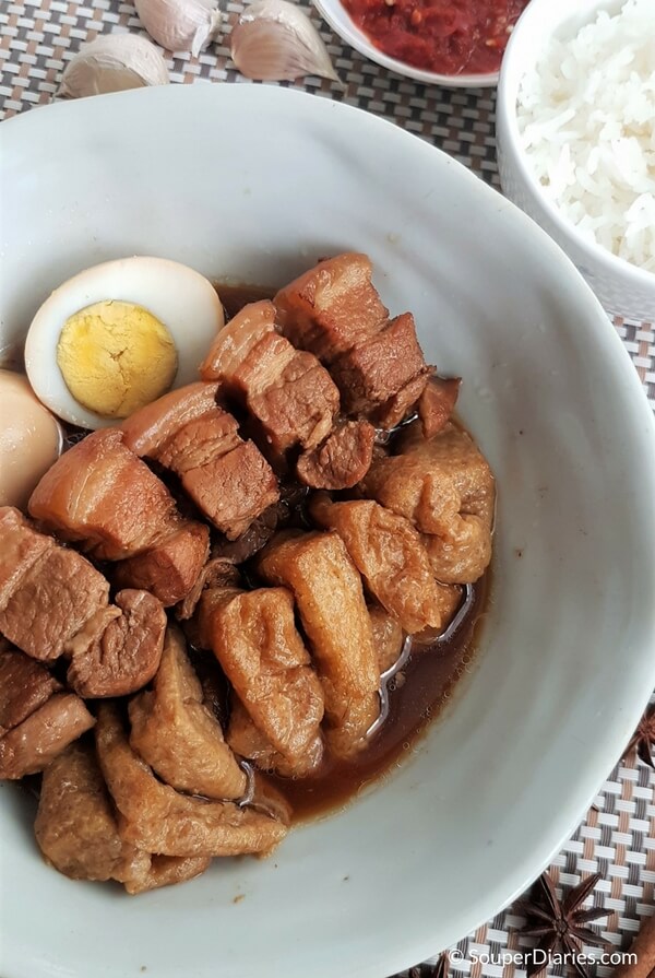 Braised pork belly in soy sauce