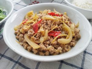 Stir fry pork with salted vegetables