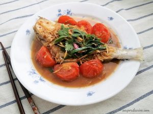 fried fish in yellow bean sauce