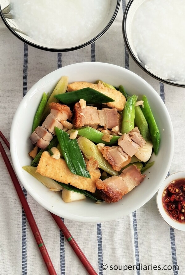 Stir fried leeks with roast pork