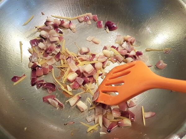 stir frying for sweet and sour fish