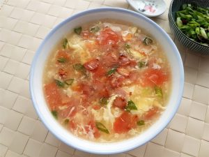 Tomato egg drop soup