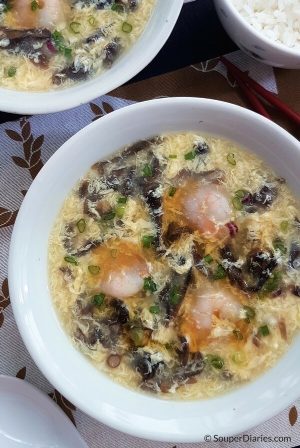 Seaweed egg drop soup