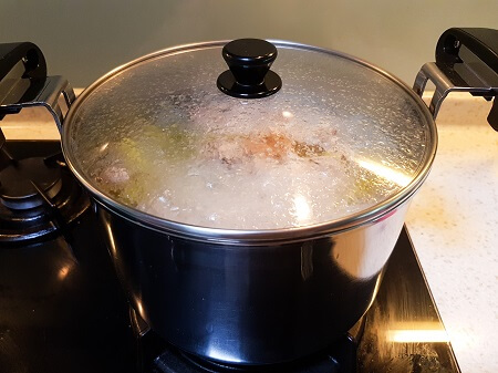 Thermal cooker chicken stock