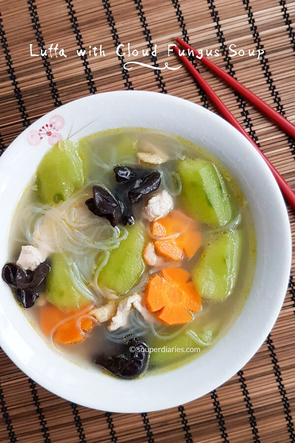 Luffa soup with black fungus and vermicelli