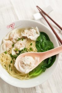 Cantonese shrimp wonton noodles