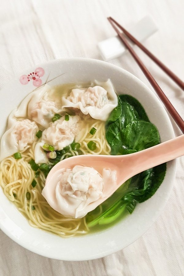 Cantonese Wonton Noodle Soup (with dried flounder 