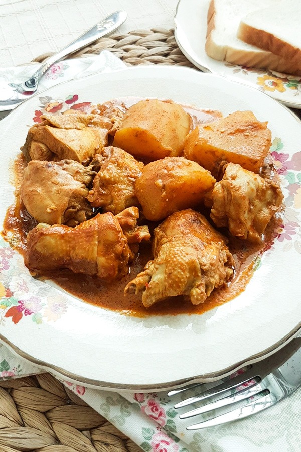 Chinese Style Chicken Curry (Thermal Cooker Recipe) - Souper Diaries