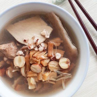 Chinese Four Herbs Soup (四神汤)